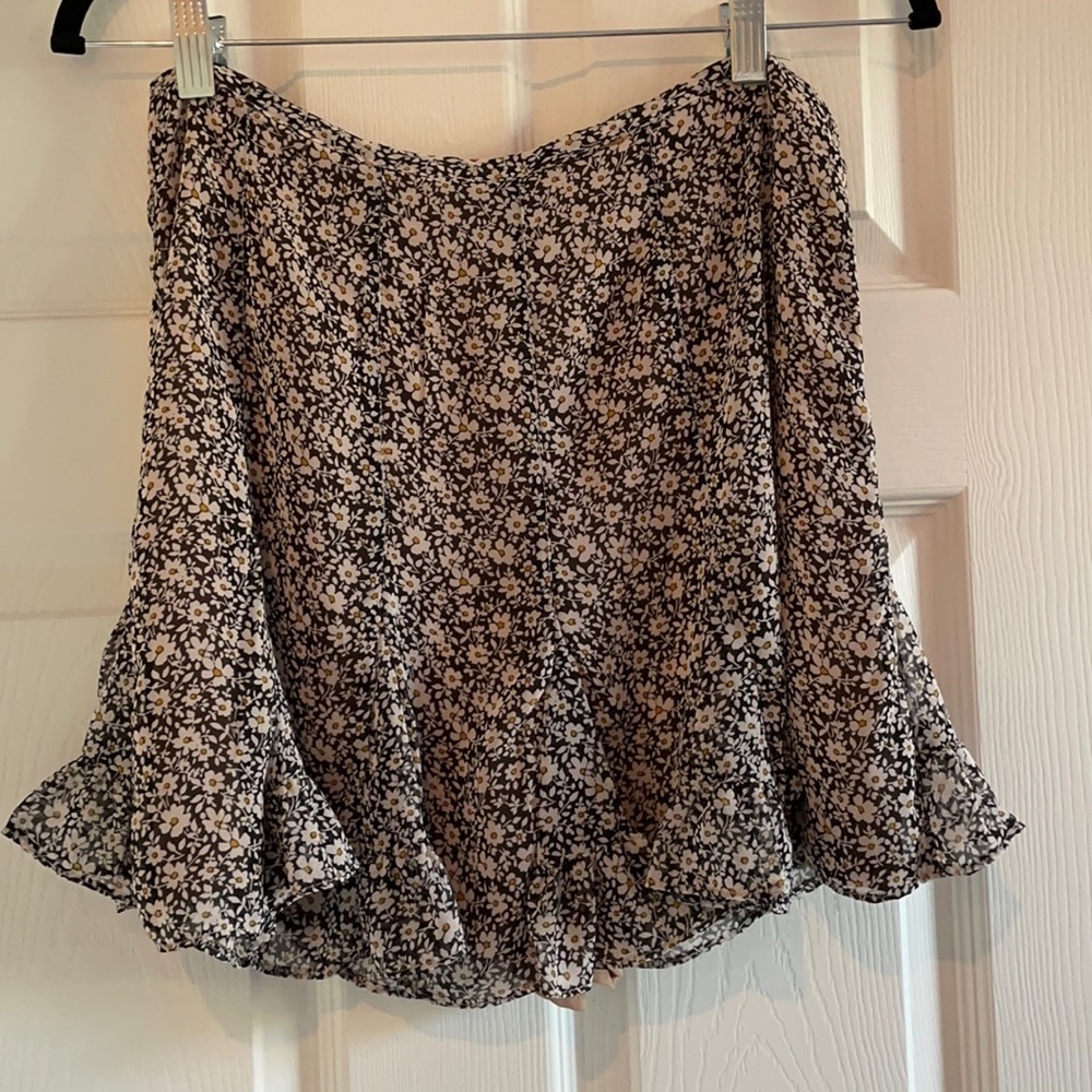 Vici Black Floral Skort